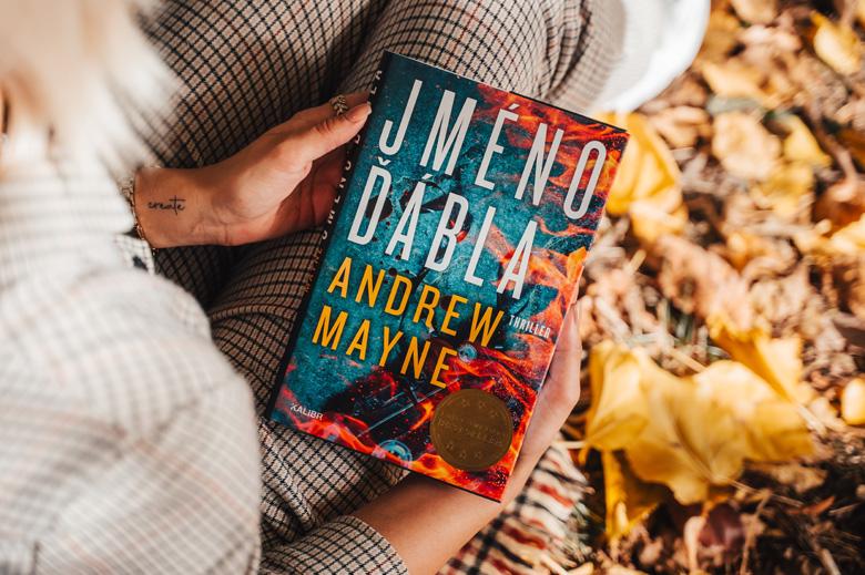 Andrew Mayne – Spisovatel, který má vždy pár triků v rukávu. Jeho novinka Jméno ďábla je jako stvořená pro fanoušky Dana Browna