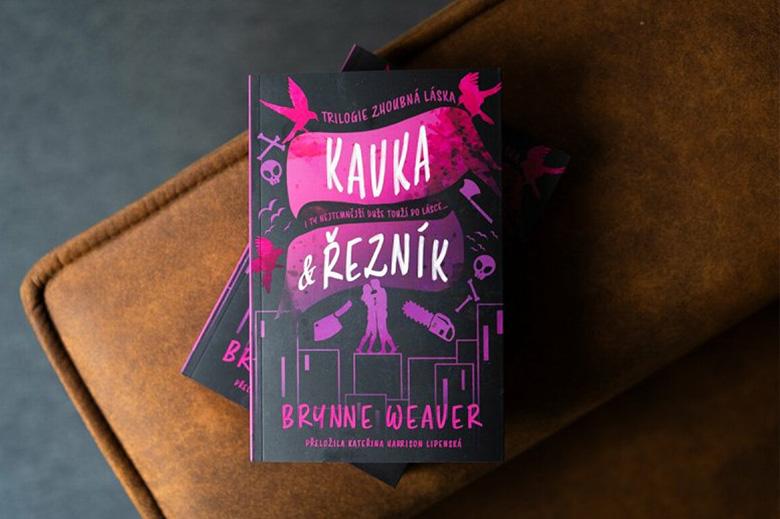 Knižní novinka Kavka & Řezník otestuje váš žaludek i smysl pro humor. Kanadská autorka Brynne Weaver kombinuje ve svých románech hororové prvky a jiskřivou chemii mezi postavami